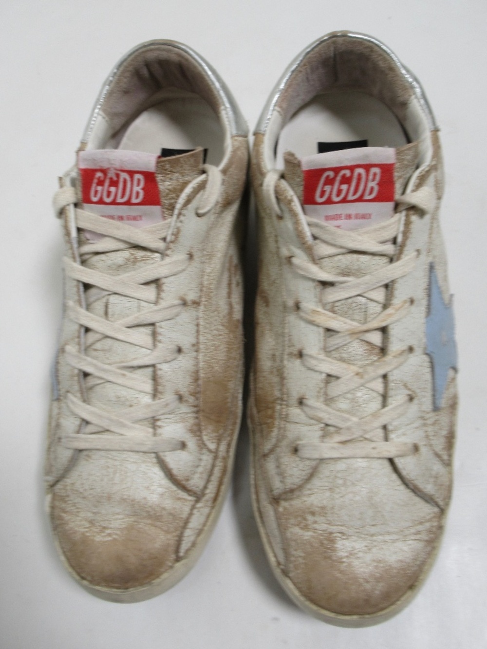 Golden Goose Unisex Super-Star Distressed Sneaker White Silver Top Heel 6 US